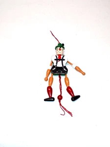 Deutsche Lederhose Hampelmann Zugschnur Weihnachtsschmuck Holz - Bild 1 von 4