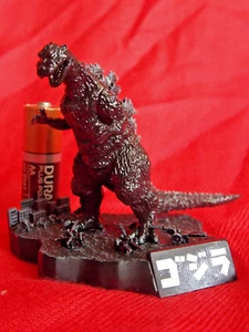 1954 GODZILLA Diorama BANDAI PVC Figure HEIGHT 2.5" 6cm KAIJU TOY UK π - Picture 1 of 10
