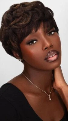 Peluca de cabello humano mixta marrón onda recta corta hecha a máquina corte pixie Foto 1 de 4