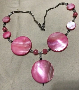 Pink Shell Beaded Pendant Necklace Choker Shimmery - Picture 1 of 5