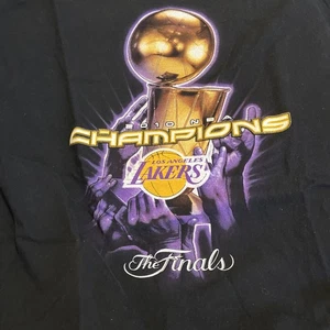 NBA Los Angeles Lakers Men’s L Black T Shirt 2010 NBA Champions Kobe Bryant 24 - Picture 1 of 6