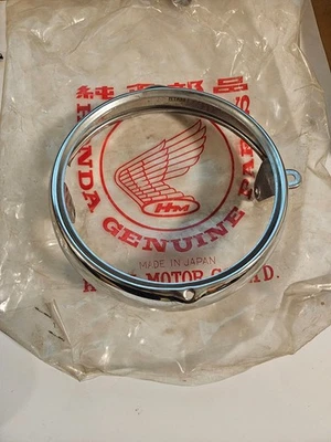 Bisel de faros NOS Honda CB100 CB125 CT70 CT90 SL100 SL125 ST90 XL125 XL175 Foto 1 de 2