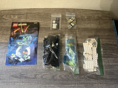 LEGO Space: Nebula Outpost (6899) - Image 1 of 3