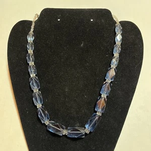 Blau irisierende Glasschliff facettierte Perlen Halskette Sterling 925 Knebelverschluss 16 Zoll - Bild 1 von 5
