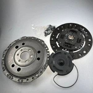 LUK KUPPLUNGSSATZ 621 1332 09 für Seat  cordoba,Toledo,Ibizia/Golf lll,Vento - Bild 1 von 7