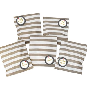 Geschenktüten Set 'Frohe Weihnachten' mix Pünktchen 24 taupe Tüten - Plätzchen - Bild 1 von 3