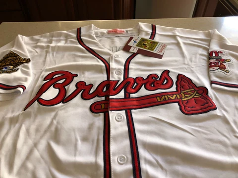 Mitchell & Ness Cooperstown Collection 1995 Braves Chipper Jones - Mens XL Cover
