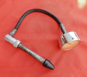 Vintage Sun Electric Corp n. 840-5, tester compressione motore, made in USA - Foto 1 di 10