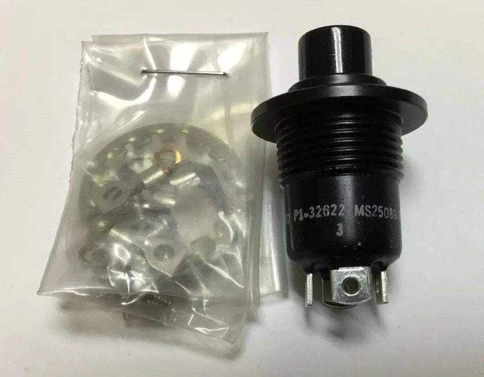 MS25089-3C (P1-32622), OTTO PUSHBUTTON SWITCH - Image 1 of 1