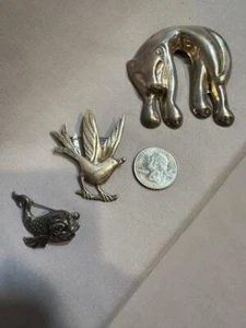 3 Sterling Figuren Anstecknadeln Katze Mexiko, Vogel, Brookraft Wal Fisch, - Bild 1 von 8