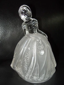 Rare Italian RCR Royal Crystal Rock Glass figurine Lady ORNAMENT -297 - Picture 1 of 1