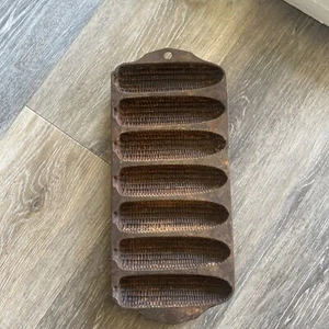 VINTAGE GRISWOLD CAST IRON CRISPY CORN STICK PAN 273 930 - Picture 1 of 4