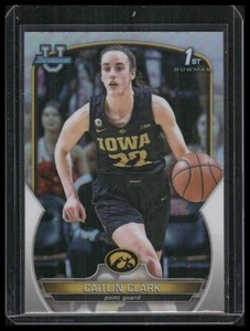 2022-23 Bowman University Chrome #50 Caitlin Clark rifrattore - Foto 1 di 2