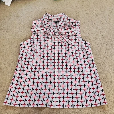 Talbots Sleeveless Neck Tie Bow Ivory Red Black Design Blouse 10 Petite - Image 1 of 4