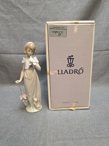 Lladro #7611 Summer Stroll - Girl w/ Dove & Cat - with Original Box - Picture 1 of 13