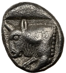Caria 5. Jahrhundert v. Chr., Bulle Silber Diobol Altgriechisch Unsicher Prägestätte, NGC Ch F - Bild 1 von 7