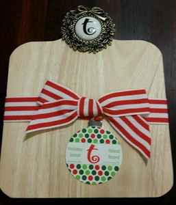 Mud Pie Holiday Wood Cheese Cutting Board Monogram with Initial T New Gift - Picture 1 of 1