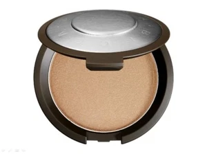 Becca Shimmering Skin Perfector Pressed Highlighter - Champagne Pop, 8 g - Picture 1 of 2