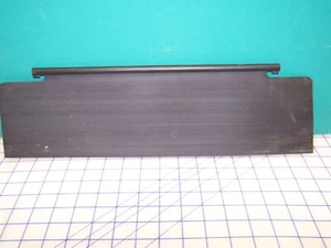 Faldón trasero 17 5/8" x 5" para cortacésped con solapa trasera - Imagen 1 de 4