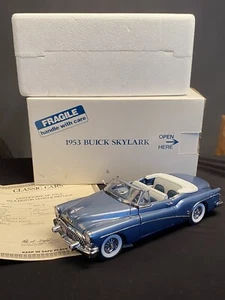 Danbury Mint Blue 1953 Buick Skylark Convertible 1/24 Diecast - Picture 1 of 8