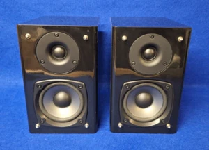 Hitachi AXM649U schwarz kabelgebunden 50 Watt Micro HiFi System Regallautsprecher - Paar - Bild 1 von 20