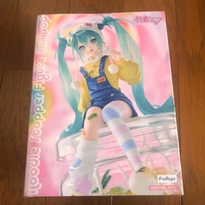 Hatsune Miku Noodle Stopper Figure Lollipop FuRyu Japan NEW - Picture 1 of 2