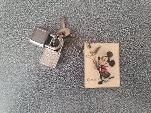 VTG Disneyland Souvenir Keychain/Luggage Tag/Locks & Key Lenticular Mickey Mouse - Picture 1 of 3