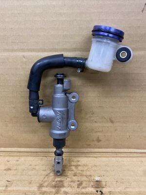 Yamaha YZF R1M 2020 cilindro maestro de freno trasero OEM #72722 Foto 1 de 4