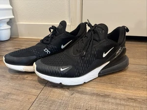 Nike Mens Air Max 270 Sneakers Black White Sneakers Shoe Size 9.5 - Picture 1 of 6