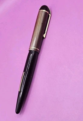 Eversharp Skyline EXECUTIVE? Black Fountain Pen-stripped cap un-restored fine - Image 1 of 4