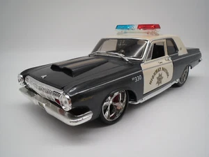 MAISTO  Dodge 330  "1963"  Pro Rodz  1:18 ohne Verpackung ! - Bild 1 von 12