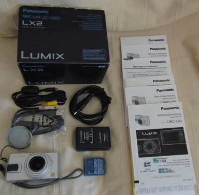 Lumix DMC-LX2 | fotocamera digitale / fotocamera compatta | Panasonic | 10,2 MP | argento - Immagine 1 di 4
