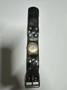 Vintage Timex Black Leather Watch - Picture 1 of 9