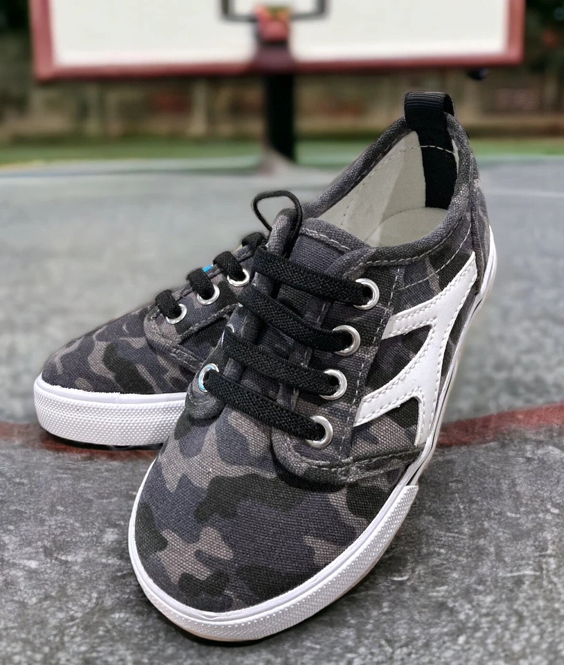 Boys Size 8 Shoes Falls Creek Kid/Children Toddler Camo Slip On Black/Gray Camo - Image 1 of 1