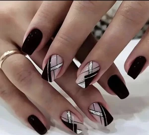 24 Pcs Glossy Square Press On Stick On Push On Nails Block Stripe Red/Brown - Picture 1 of 2