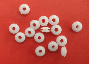 Kabel-Durchgang Tüllen 4 mm Kabeldurchführung Gummi Schutz Ring 12 Stück weiß - Bild 1 von 9