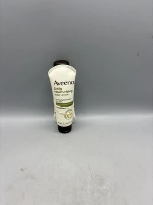 2 de Aveeno Loción Corporal Hidratante Diaria, Sin Fragancia, 2.5 fl. OZ ENVÍO GRATUITO Foto 1 de 2