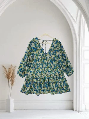 Vestido de encubrimiento floral Blue Island para mujer talla mediana en capas Beachy Resort Foto 1 de 4