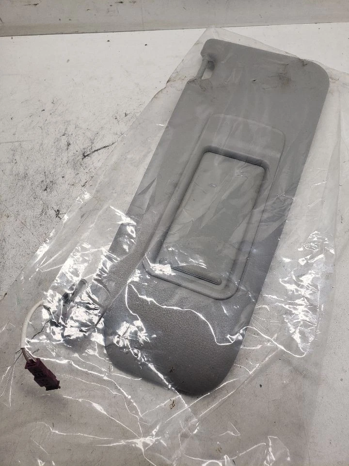 Paño cupé de iluminación para parasol conductor para BMW 328i 1434474 07-13 Foto 1 de 4