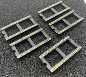5 x 28 Pin DIP/DIL Turned Pin IC Socket Connector 0.6" Pitch UK Seller Free P+P - Picture 1 of 4