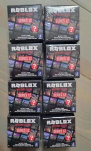 ROBLOX Series 1 Erik Cassel action Figure mystery box + Virtual Item Code  2.5: Buy Online at Best Price in UAE 