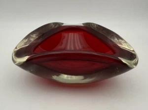 279/. Glasschale Ascher Murano Rot Klar überfangen Dekoschale Aschenbecher - Bild 1 von 5