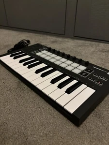 Native Instruments LaunchKey Mini Keyboard and Drum Machine - Picture 1 of 4
