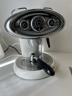 Macchina Del caffè Professionale Espresso Illy X7.1 - Immagine 1 di 4