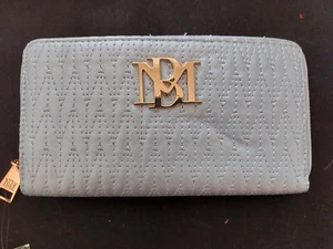 Cartera de cuero vegano acolchada azul claro Badgley Mischka - Imagen 1 de 1