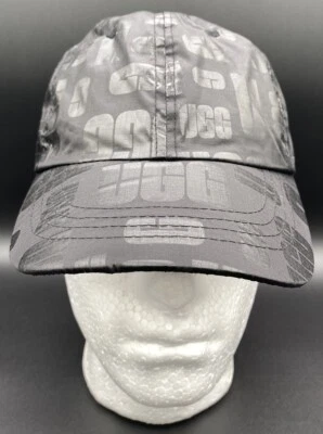 Gorra UGG Snap Back Negra AOP Allover Ligera Nylon Para Mujer Talla Única Foto 1 de 4