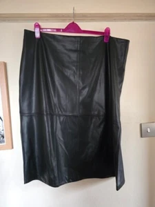 Evans Black Faux Leather PU Slight Stretch Midi Skirt Sz 22 / 24 - Picture 1 of 2