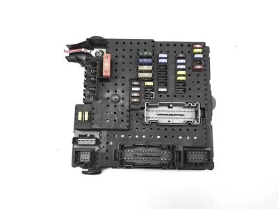 2005 Volvo Xc90 Cabin Room Rear Inside Body Fuse Box 8676391 - Image 1 of 4