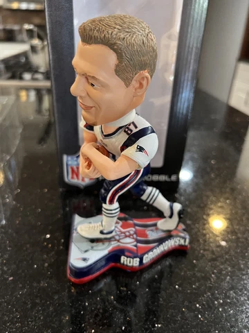 Rob Gronkowski New England Patriots 2013 Pennant base bobblehead Foco Cover