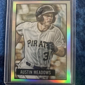 Austin Meadows 2017 1951 Bowman Refractor #19 Refractor Rookie Card - Picture 1 of 2